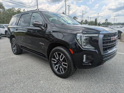 2022 GMC Yukon 4WD AT4