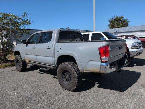 2020 Toyota Tacoma SR5