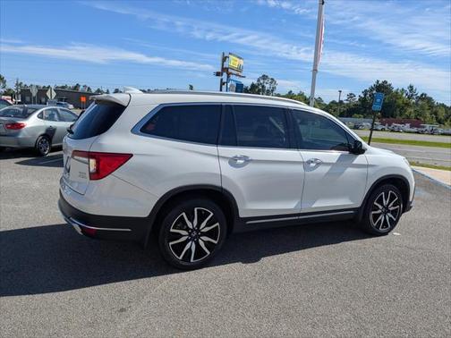 2022 Honda Pilot AWD Elite