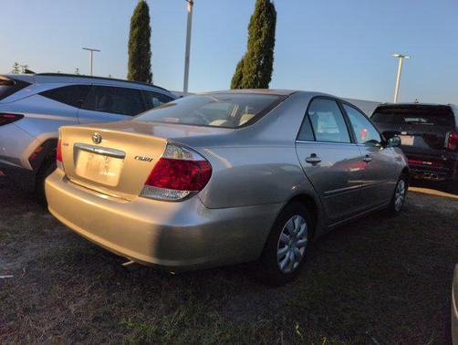 2006 Toyota Camry LE