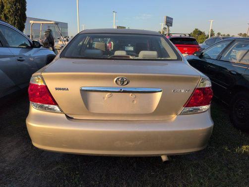 2006 Toyota Camry LE