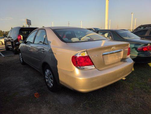 2006 Toyota Camry LE