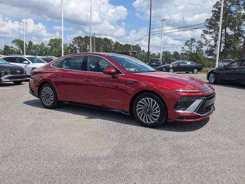 2025 Hyundai SONATA Hybrid Limited