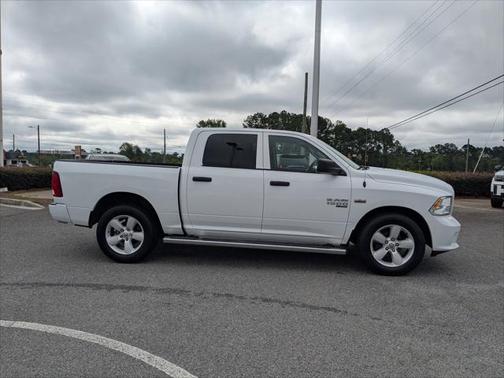 2020 RAM 1500 Classic Express