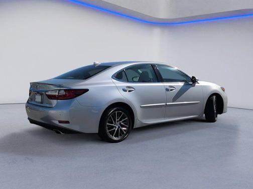 2016 Lexus ES 350 Base