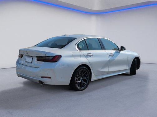 2025 BMW 330 i