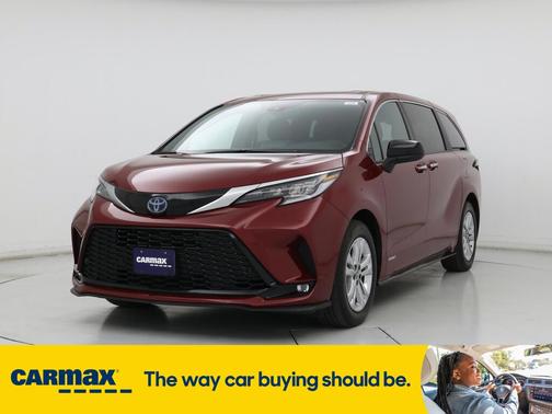 2021 Toyota Sienna XSE