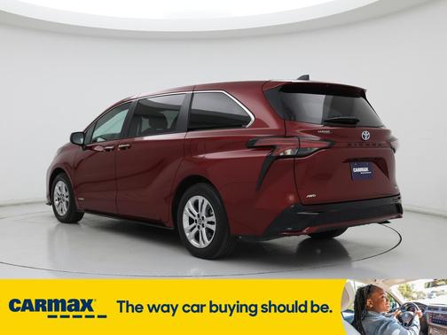 2021 Toyota Sienna XSE