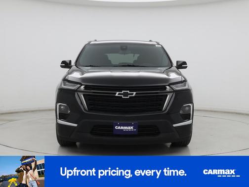 Black 2023 Chevrolet Traverse LT Cloth