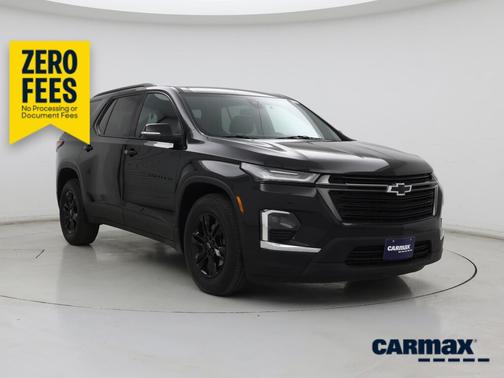 Black 2023 Chevrolet Traverse LT Cloth