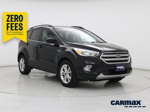Black 2018 Ford Escape SE