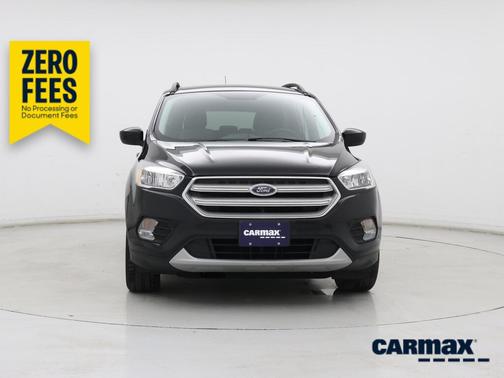 Black 2018 Ford Escape SE