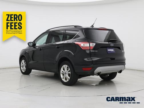 Black 2018 Ford Escape SE