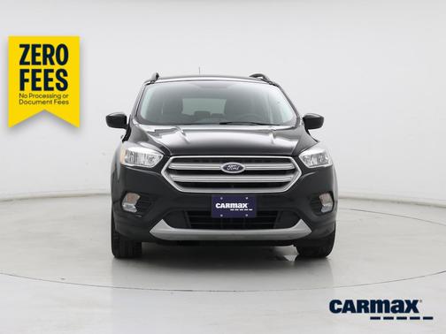 Black 2018 Ford Escape SE