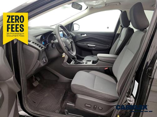 Black 2018 Ford Escape SE