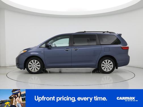 2017 Toyota Sienna XLE