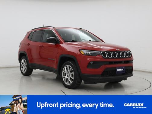 Red 2023 Jeep Compass Latitude Lux
