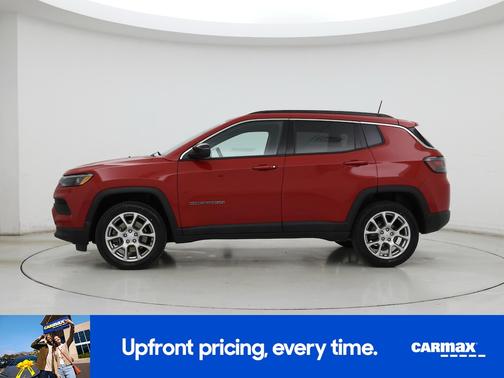 Red 2023 Jeep Compass Latitude Lux