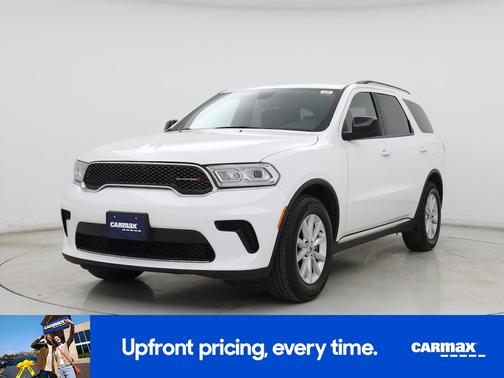White 2023 Dodge Durango SXT