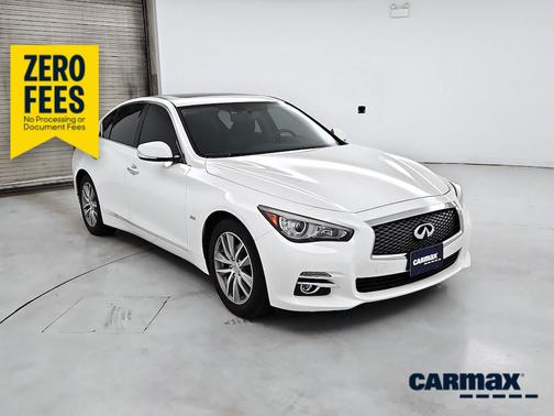 White 2017 INFINITI Q50 Premium