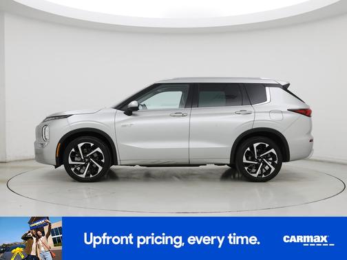 Silver 2023 Mitsubishi Outlander PHEV SEL