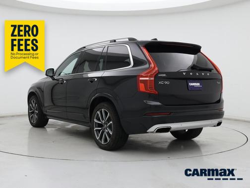 Black 2019 Volvo XC90 T6 Momentum
