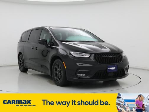 2023 Chrysler Pacifica Hybrid Limited