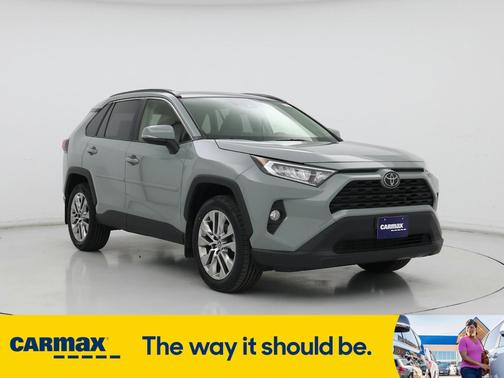 2020 Toyota RAV4 XLE Premium