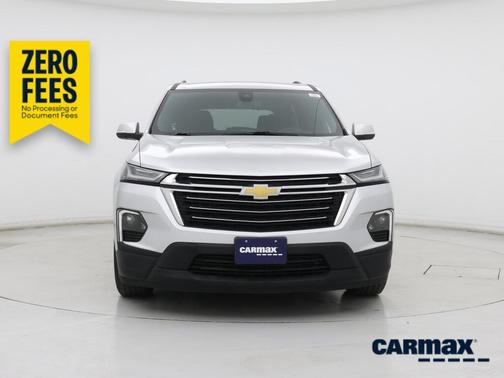 Silver 2022 Chevrolet Traverse LT Cloth