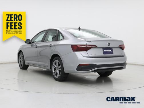 Silver 2024 Volkswagen Jetta SE