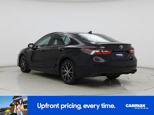 Black 2023 Toyota Camry SE