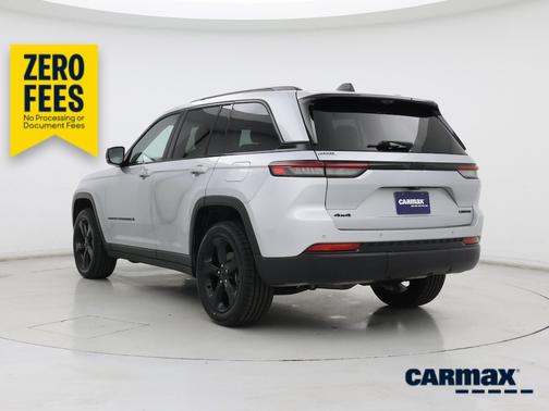 Silver 2023 Jeep Grand Cherokee Limited