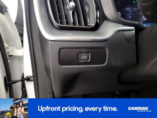 2023 Volvo XC60 B5 Core