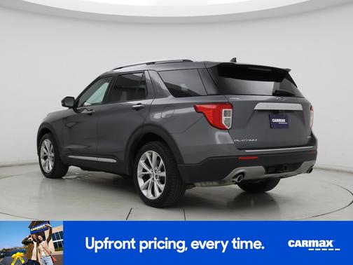 Gray 2021 Ford Explorer Platinum