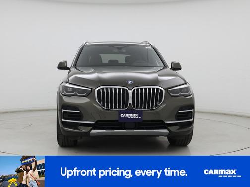 Brown 2022 BMW X5 PHEV XDrive45e