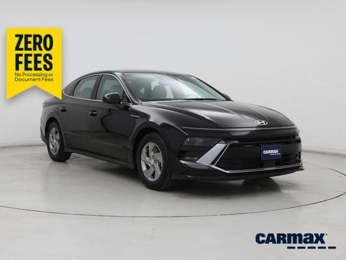 Black 2025 Hyundai SONATA SE