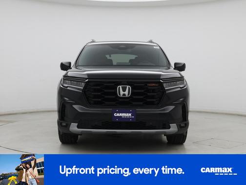 Black 2025 Honda Pilot Trailsport