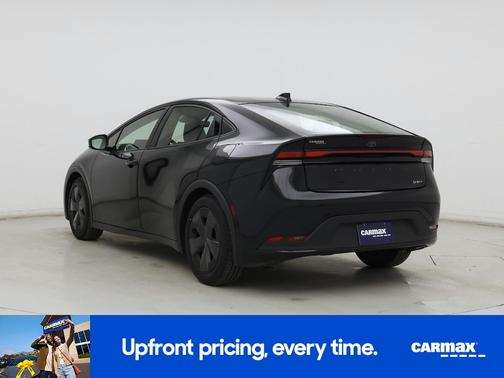 2025 Toyota Prius LE