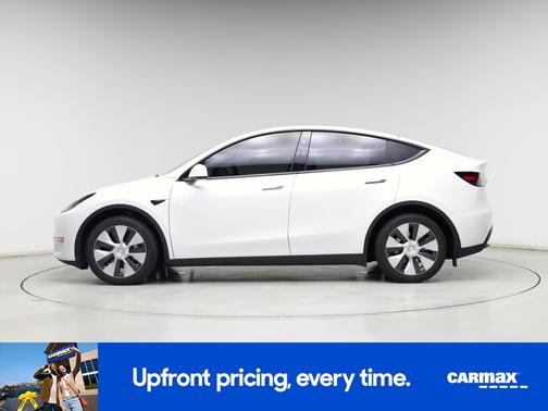 White 2023 Tesla Model Y Long Range