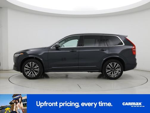 Gray 2022 Volvo XC90 T6 Momentum