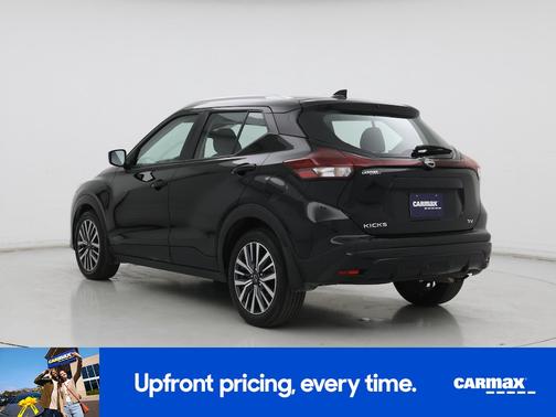 2022 Nissan Kicks SV