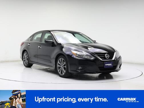 Black 2018 Nissan Altima SR