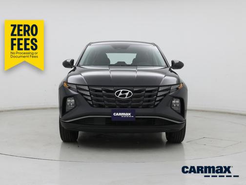 Gray 2023 Hyundai TUCSON SE
