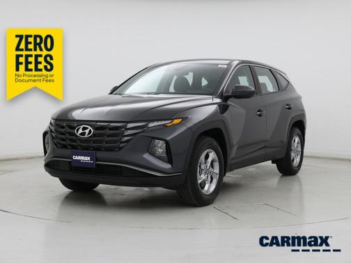 Gray 2023 Hyundai TUCSON SE
