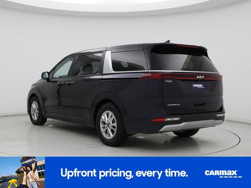 2024 Kia Carnival LX Seat Package