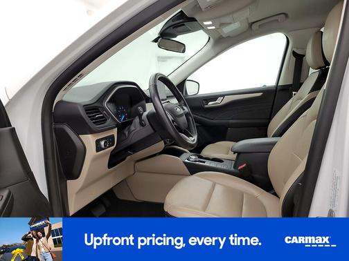 White 2021 Ford Escape SEL