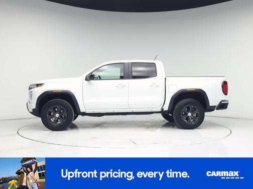 White 2024 GMC Canyon Elevation