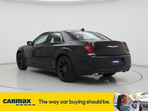 2020 Chrysler 300 Touring