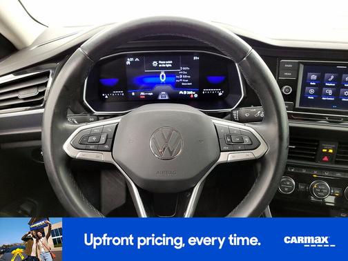 Black 2024 Volkswagen Jetta SE