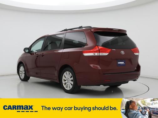 2014 Toyota Sienna LE